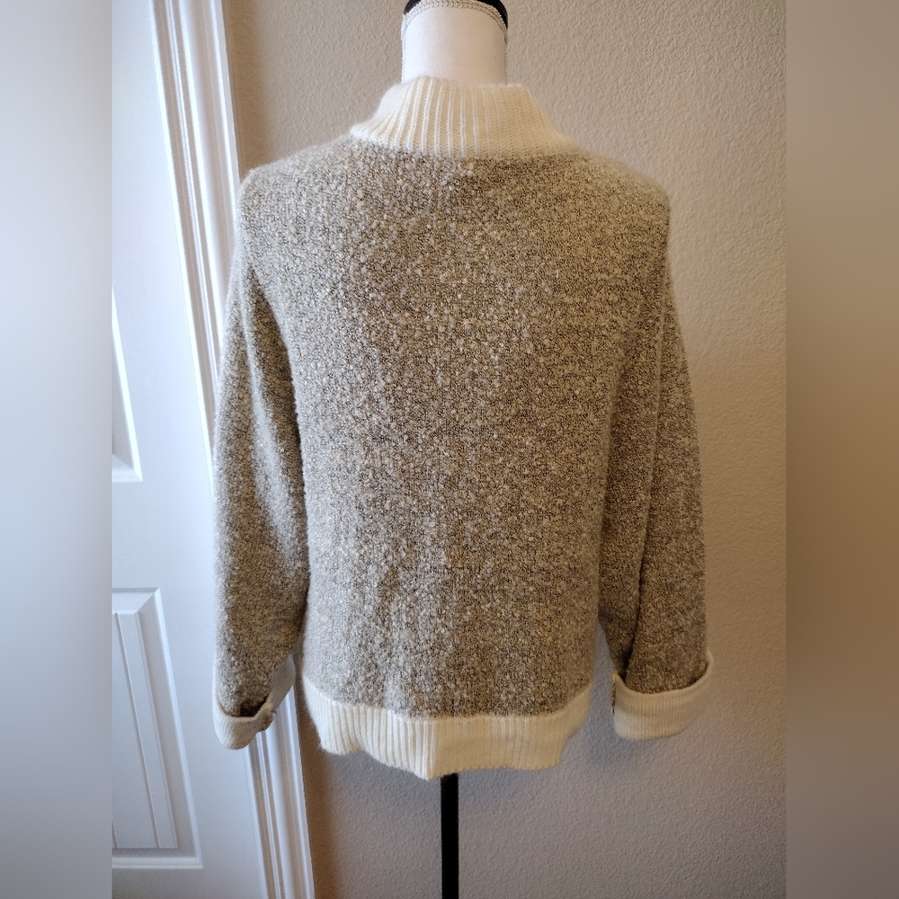 NWOT POL Cozy Beige and White Women's Jacket - Picture 4 of 8